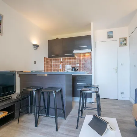 Les Aigues Marines-58 By Interhome * سا سيرْ سور مير